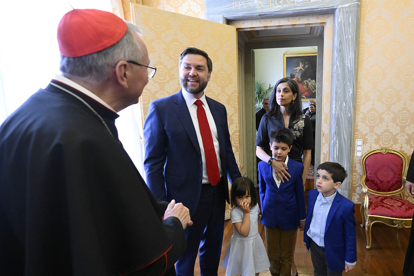 Βατικανό: Ανταλλαγή απόψεων επί της διεθνούς κατάστασης στη συνάντηση του πρωθυπουργού της Αγίας Έδρας με τον Τζέι Ντι Βανς
