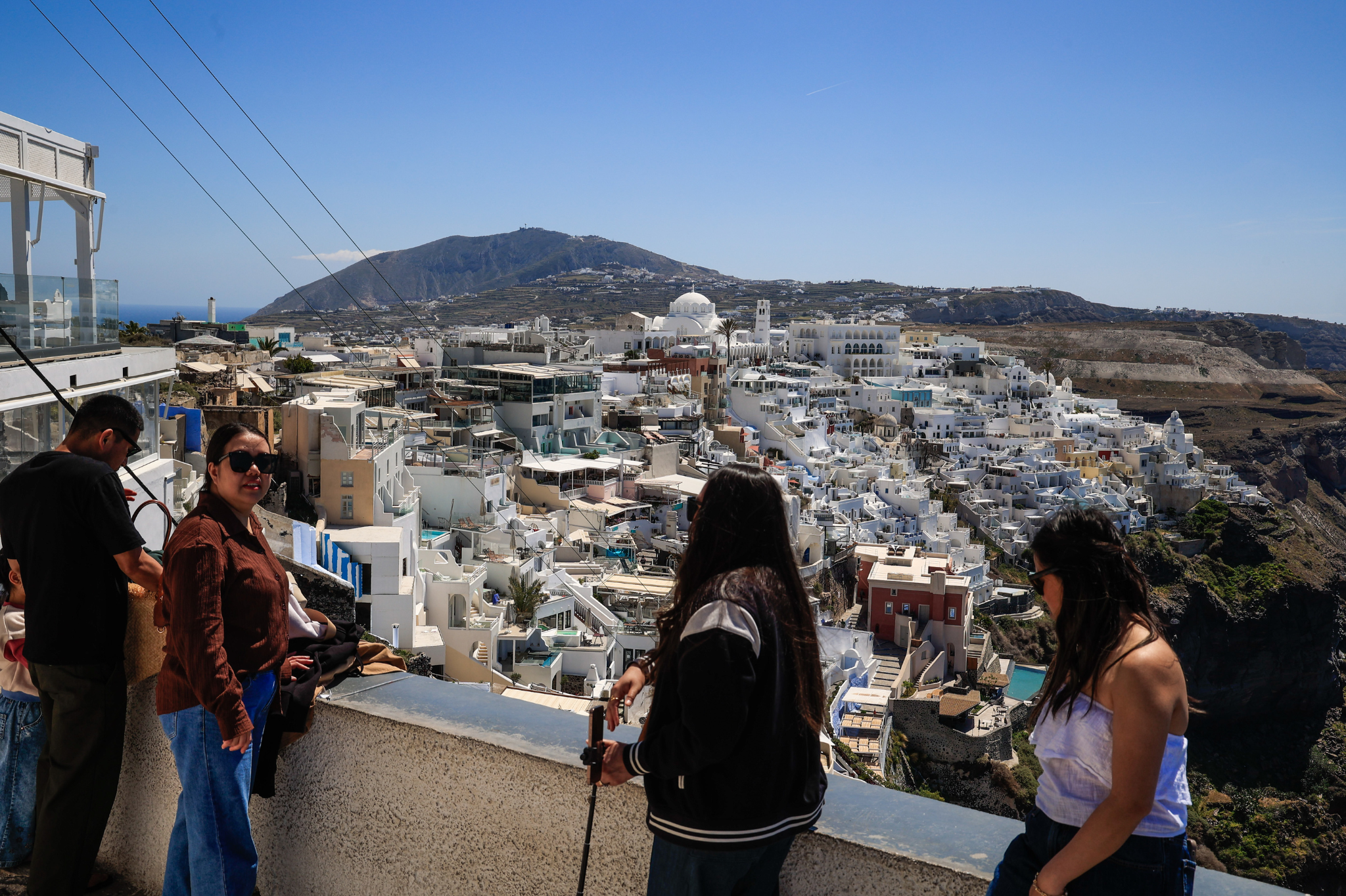 Στους 30 βαθμούς η θερμοκρασία τη Μεγάλη Τετάρτη: Πότε έρχονται βροχές και αφρικανική σκόνη – Ο καιρός μέχρι το Πάσχα