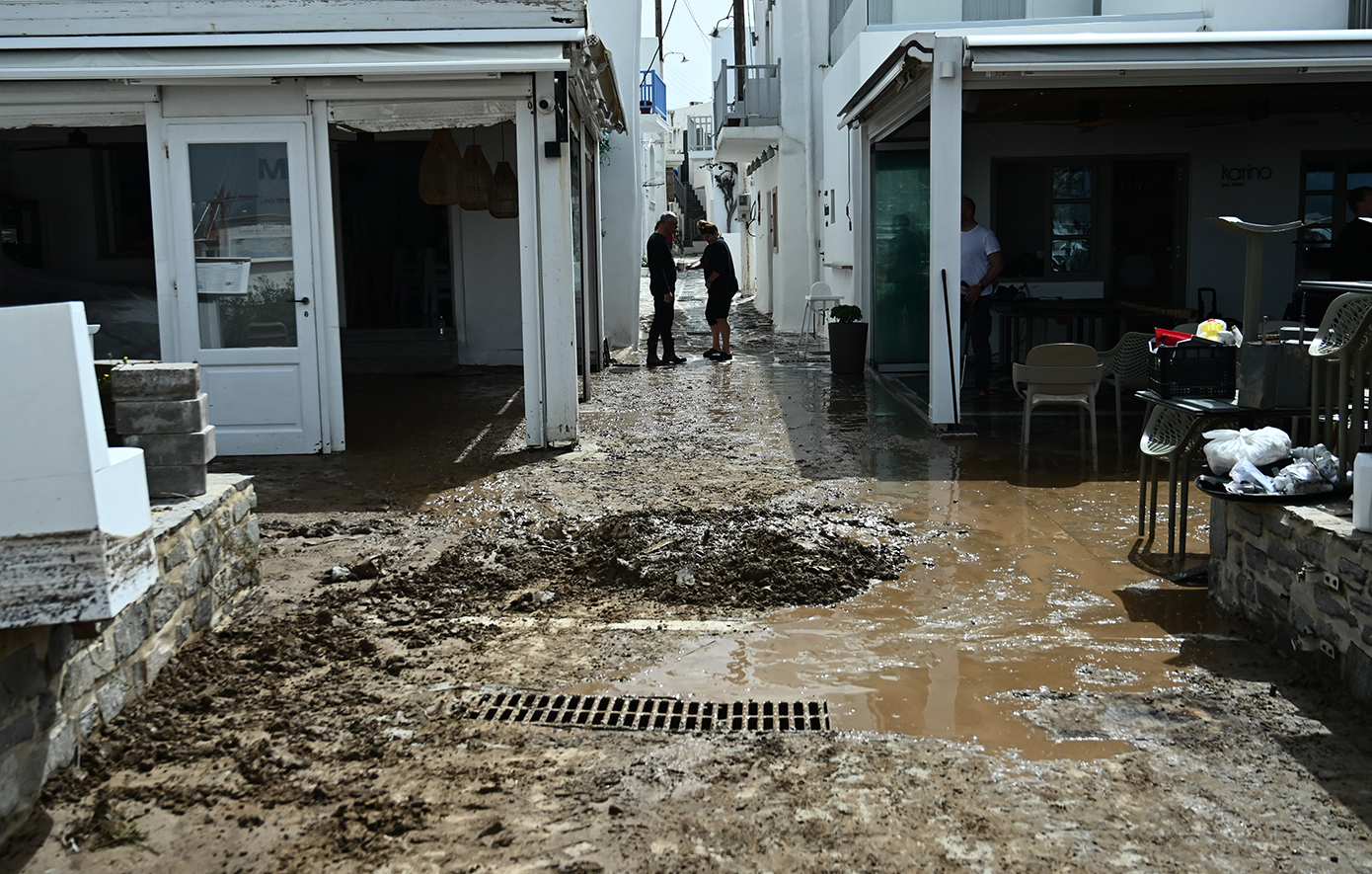 Συνεδρίασε η Επιτροπή Εκτίμησης Κινδύνου για τα έντονα καιρικά φαινόμενα &#8211; Ιδιαίτερη προσοχή σε Κρήτη και Δωδεκάνησα