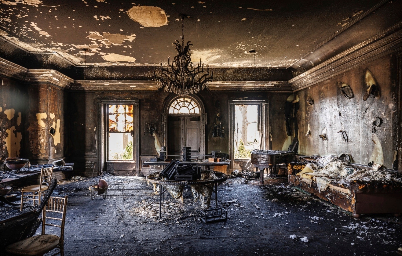 Για απόπειρα ανθρωποκτονίας και τρομοκρατία κατηγορείται ο 38χρονος που πυρπόλησε το σπίτι του κυβερνήτη της Πενσιλβάνια