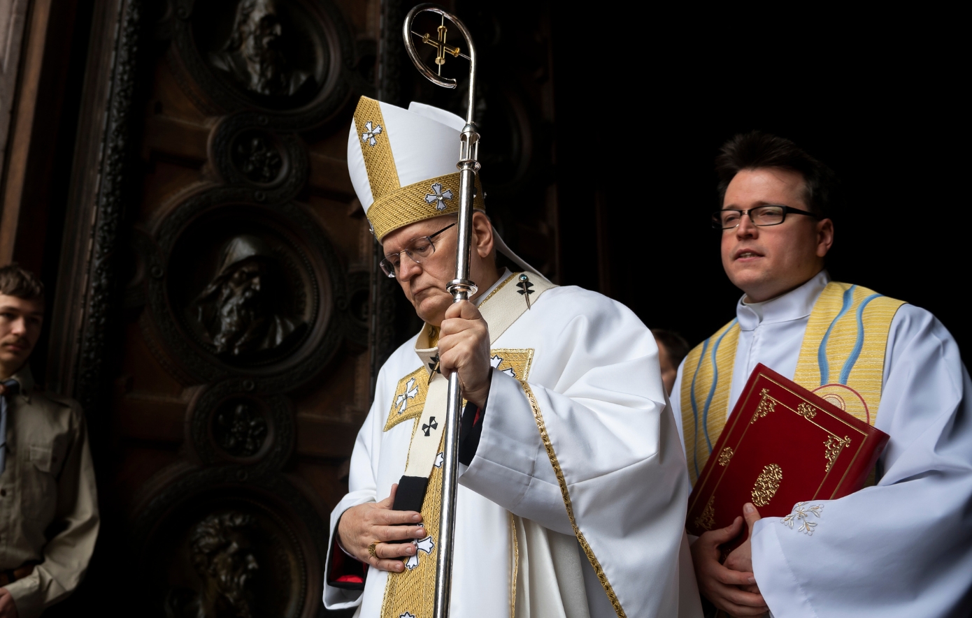 Peter Erdo
Peter Erdo