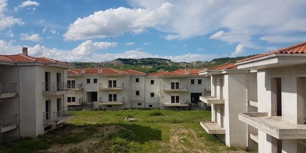 ΥΠΕΘΑ: Υπεγράφη η κατακύρωση της διαγωνιστικής διαδικασίας για την κατασκευή 13 κτιριακών συγκροτημάτων στη Θράκη
