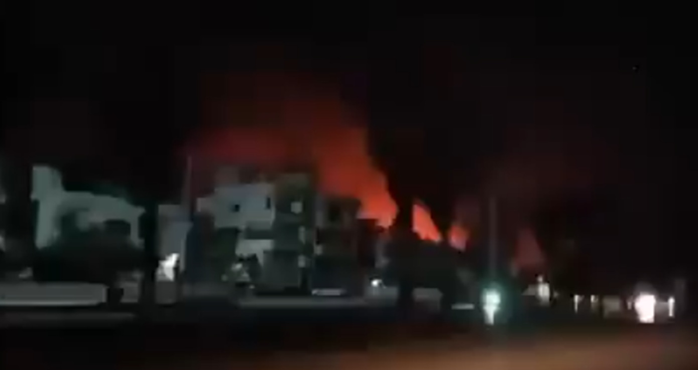 Ισραηλινές επιδρομές σε στρατιωτικές εγκαταστάσεις στη Συρία – Τουλάχιστον τέσσερις νεκροί