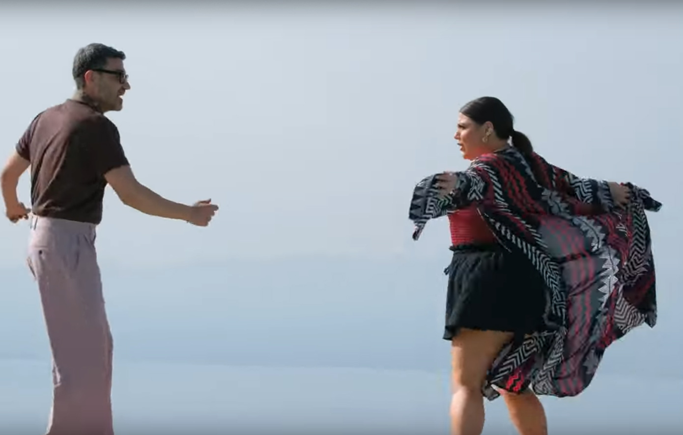 Δανάη Μπάρκα: «Με σοκάρει η κακία και η κακεντρέχεια» – Τι λέει για τις φωτογραφίες της με τον Τσαγκρίδη