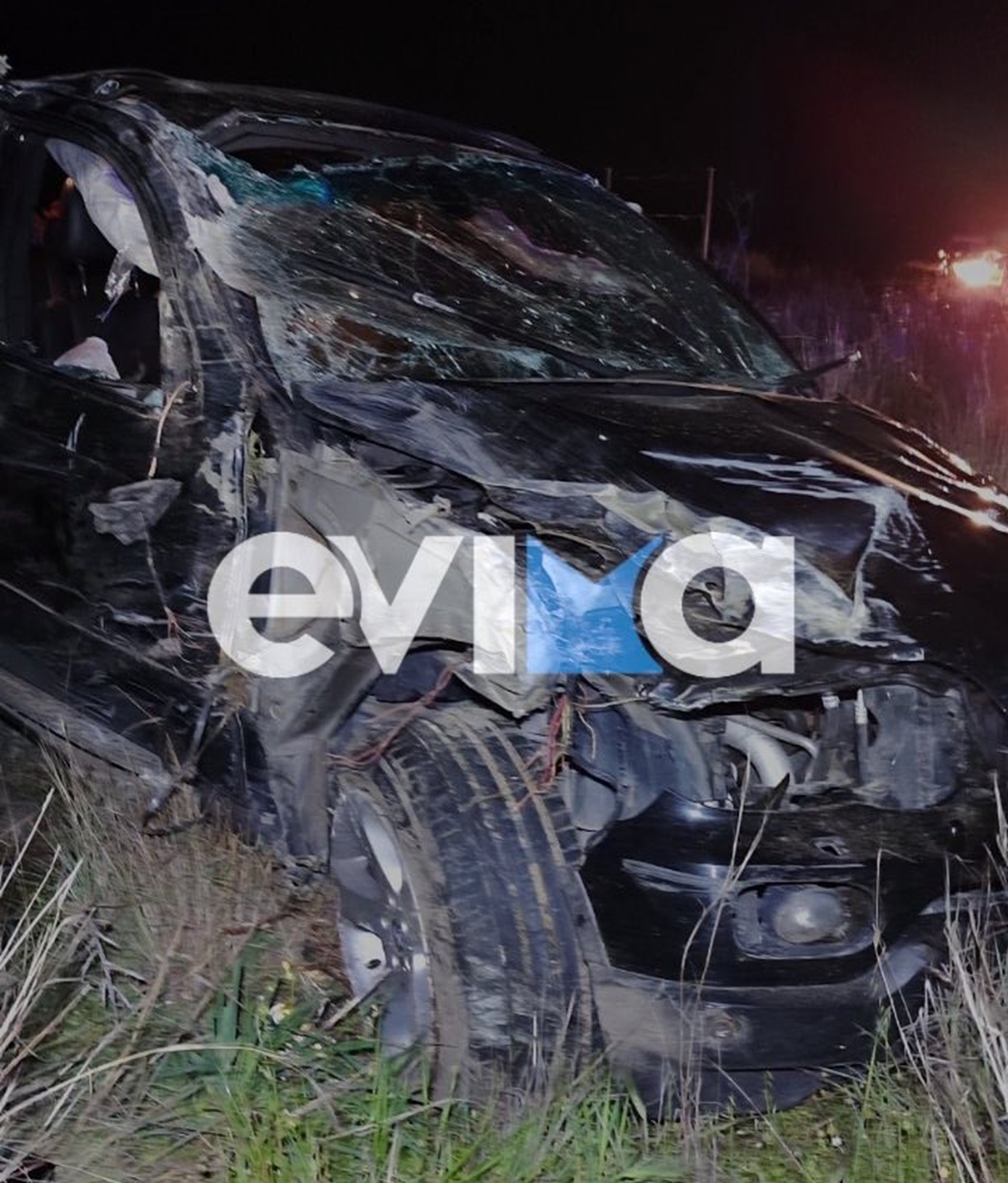 Θανατηφόρο δυστύχημα στην Εύβοια με έναν νεκρό και τέσσερις τραυματίες