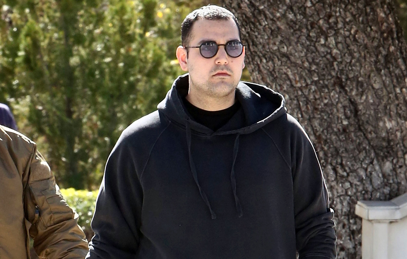 Το τραγούδι του Χρίστου Κούγια για τον πατέρα του και η αφιέρωση: «Μπαμπά μού λείπεις πολύ»
