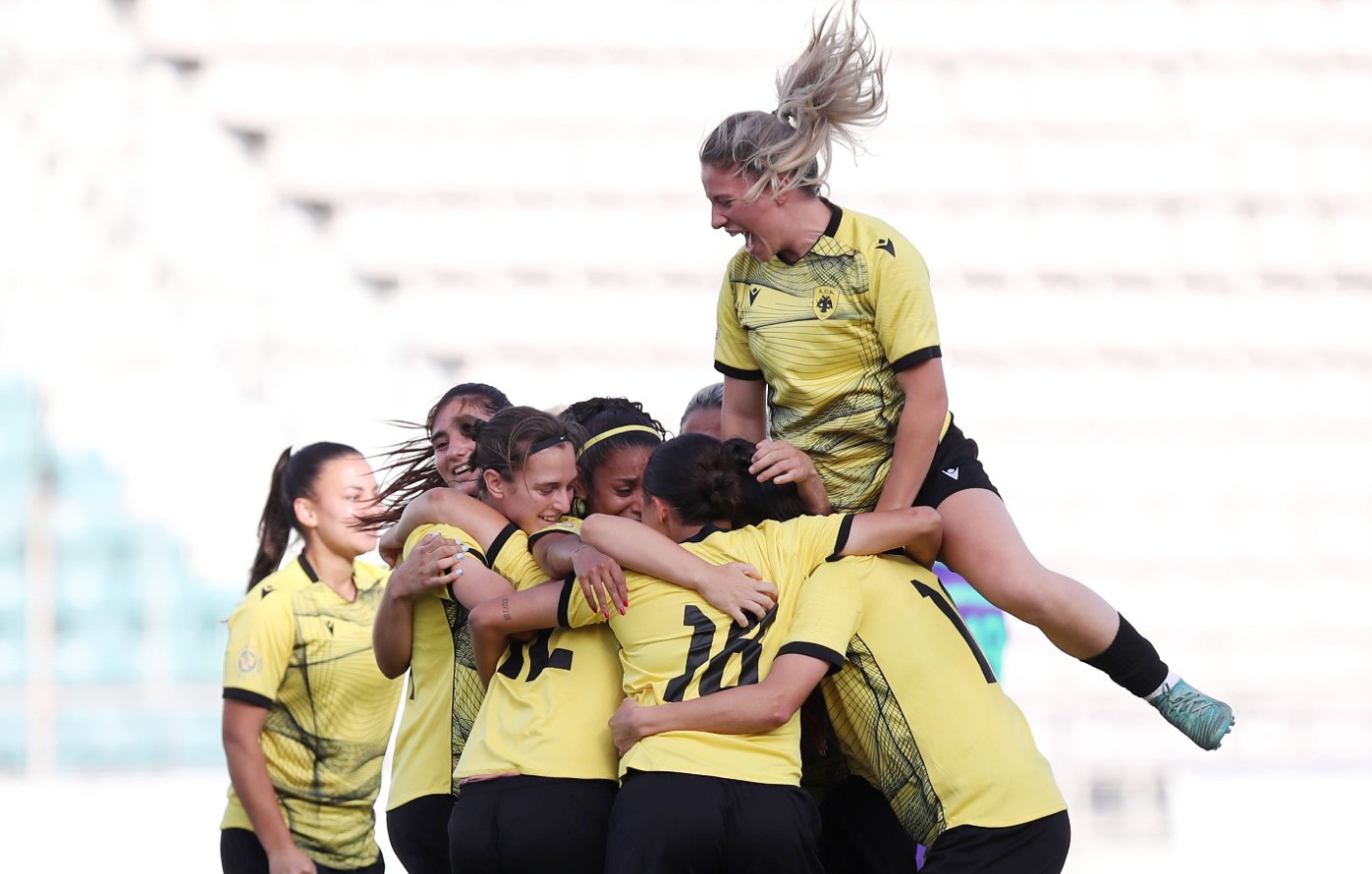 ΑΕΚ &#8211; Παναθηναϊκός 2-0: Κιτρινόμαυρο νταμπλ στο ποδόσφαιρο γυναικών