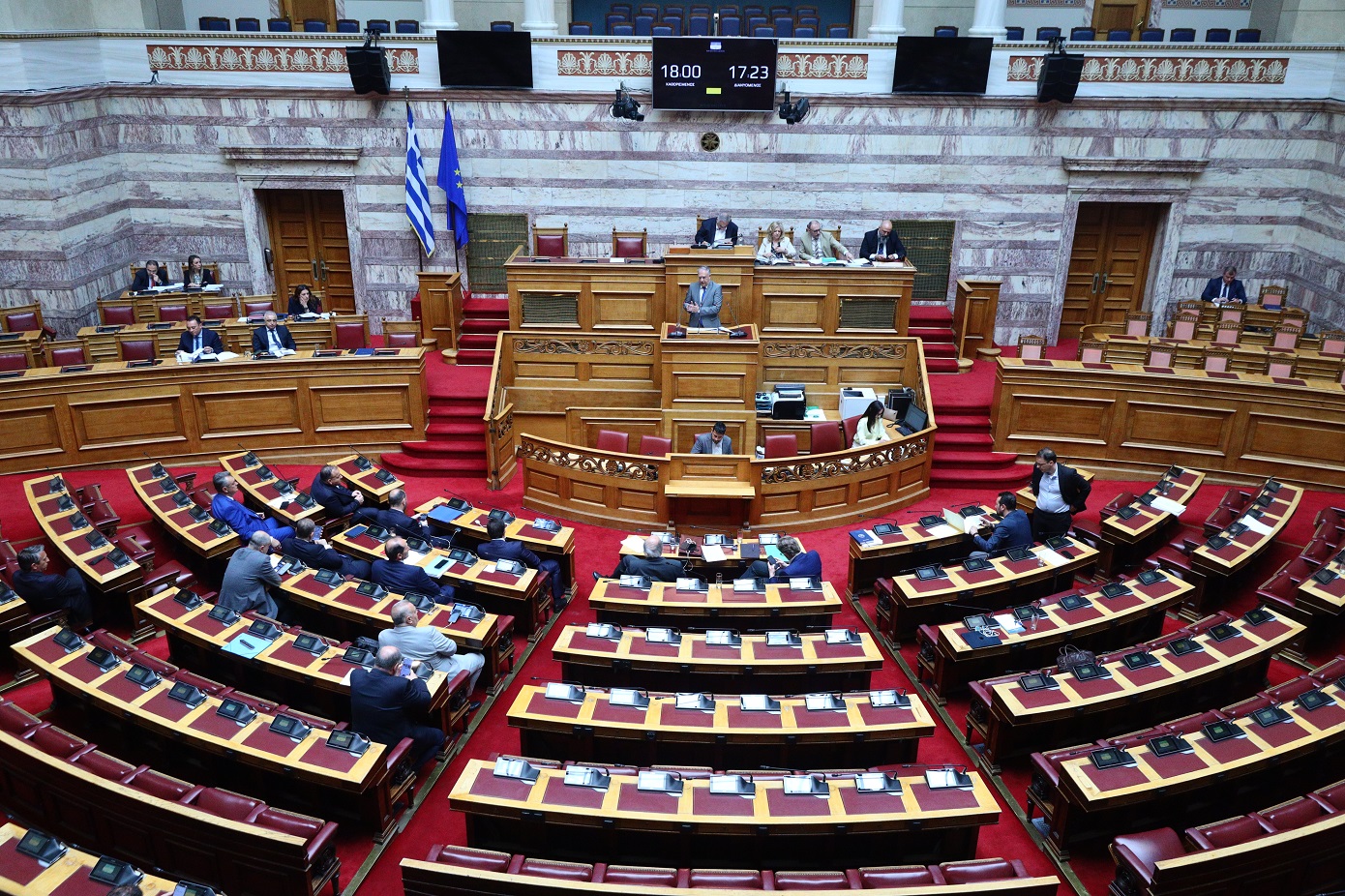 Δύο συνεδριάσεις για τη συζήτηση του αναπτυξιακού νόμου, λόγω του αυξημένου ενδιαφέροντος βουλευτών να τοποθετηθούν