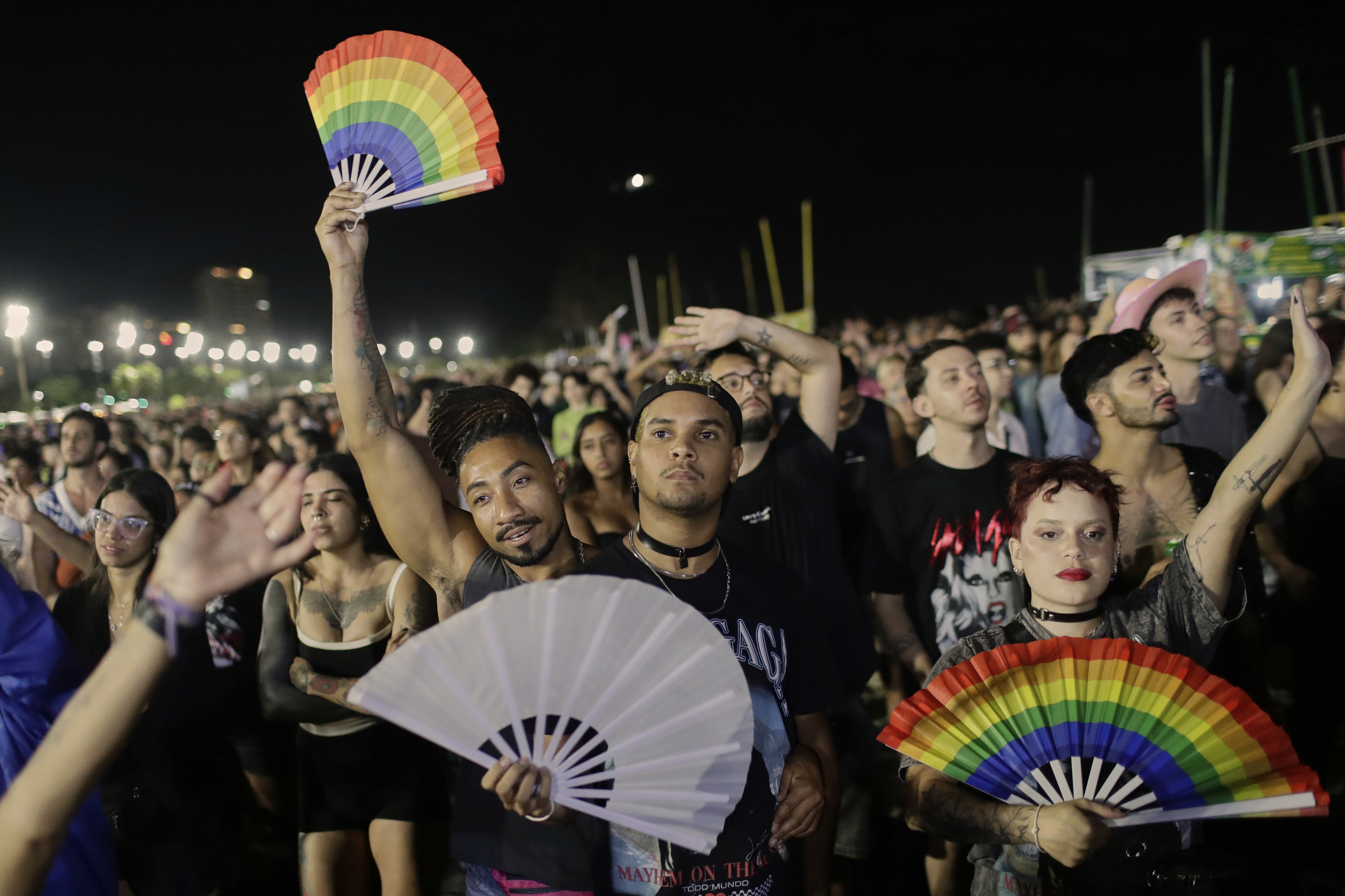 Το σχέδιο της επίθεσης στη συναυλία της Lady Gaga – Η ρητορική μίσους κατά της ΛΟΑΤΚΙ κοινότητας και η παιδική πορνογραφία