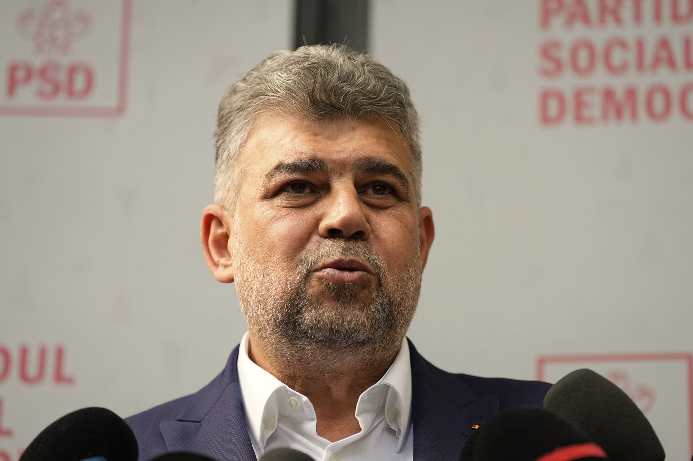 Παραιτήθηκε ο Ρουμάνος πρωθυπουργός μετά την ήττα του κυβερνώντος συνασπισμού και την επικράτηση της Ακροδεξιάς