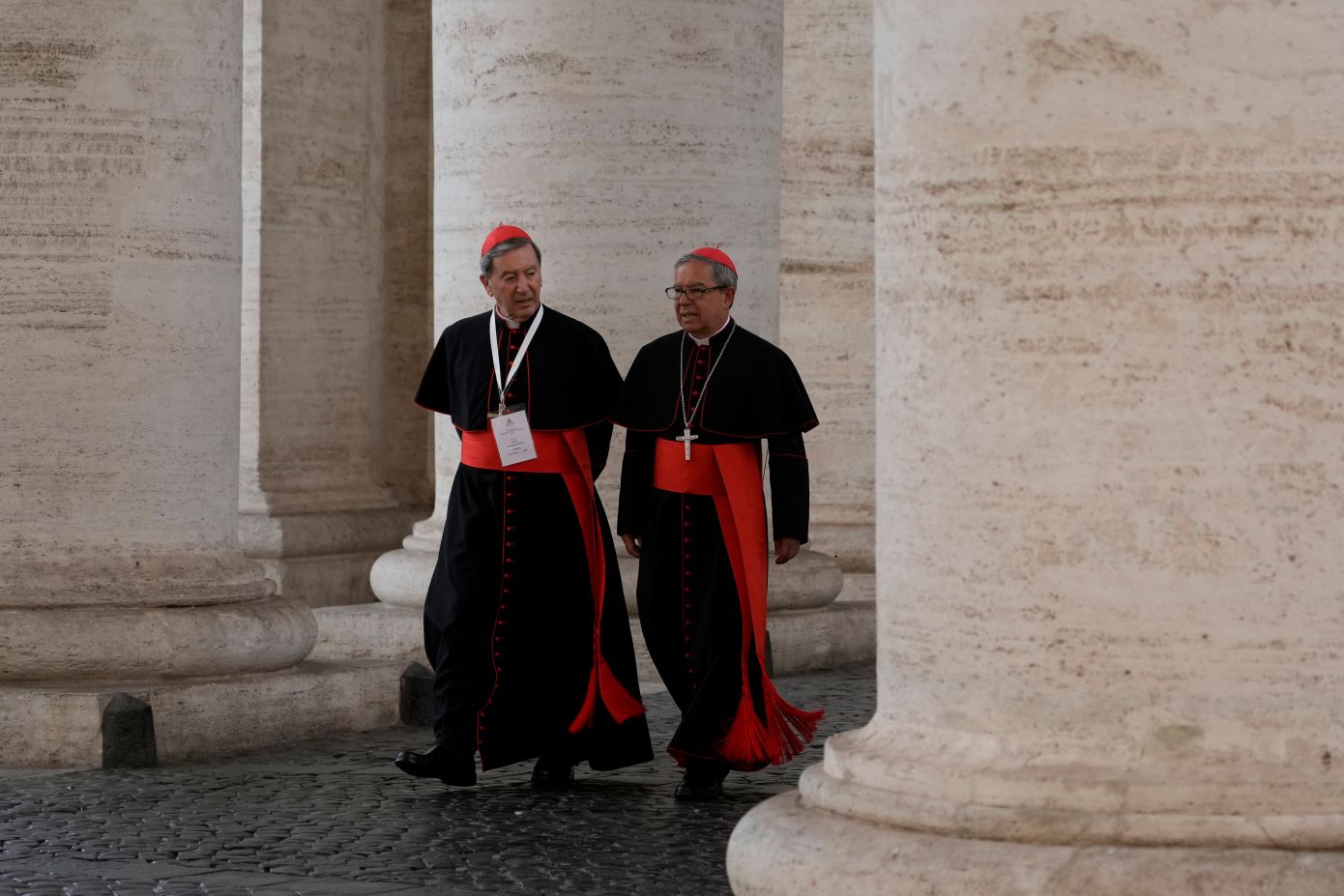 Η γαλλική κυβέρνηση διαψεύδει ότι αναμείχθηκε στις διεργασίες για το κονκλάβιο &#8211; Σε εξέλιξη η τελευταία συνεδρίαση των καρδιναλίων