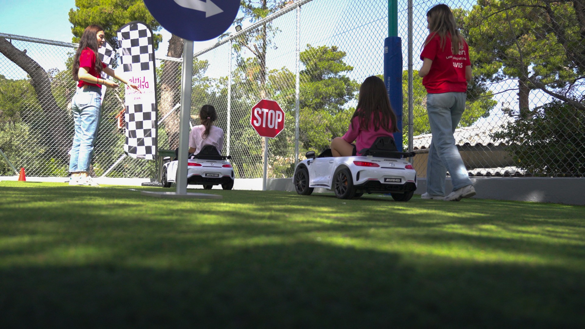 Avis Little Drivers: Μία πρωτοβουλία για την Οδική Ασφάλεια Avis Little Drivers: Μία πρωτοβουλία για την Οδική Ασφάλεια