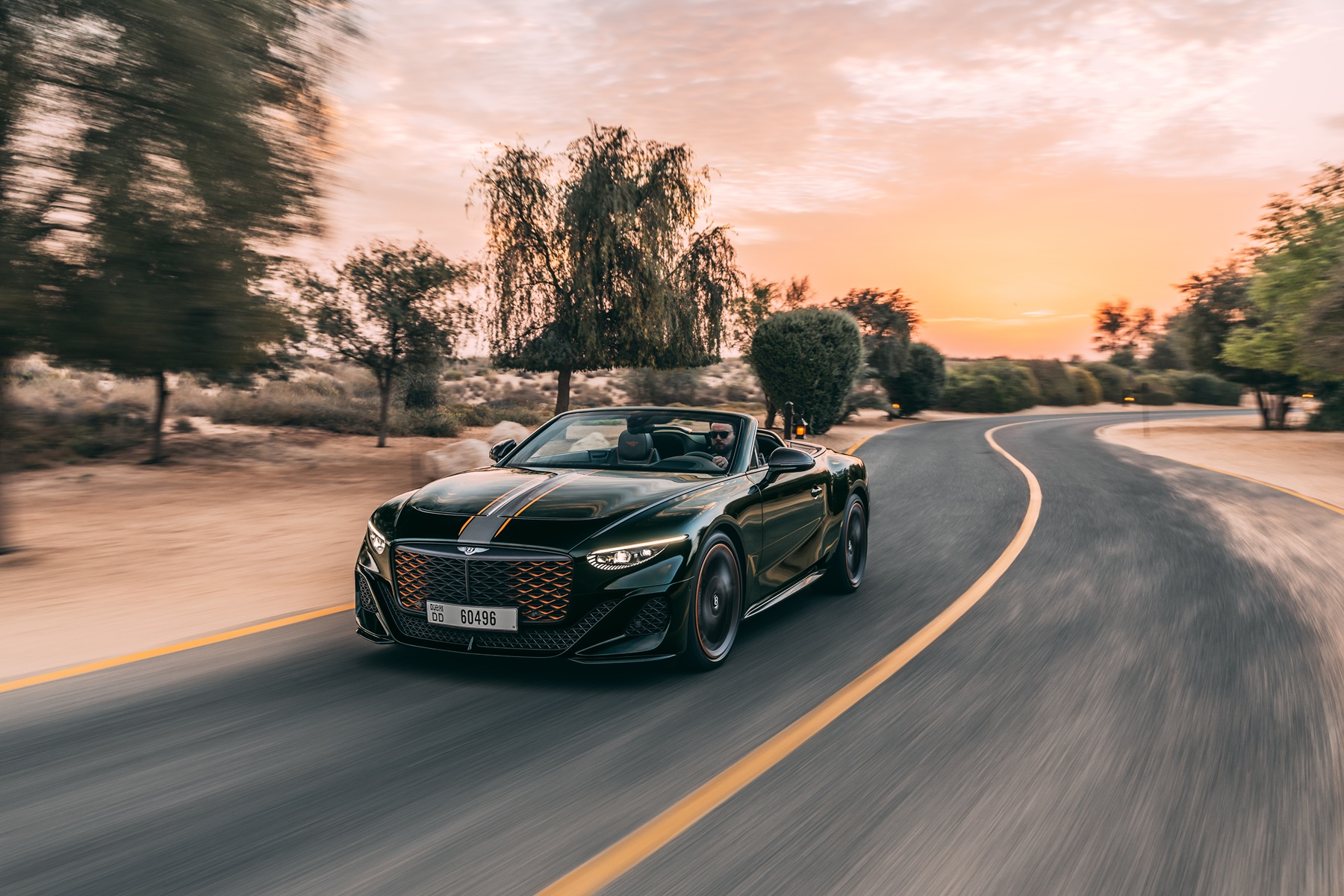 Αποκάλυψη για την εντυπωσιακή Bentley Batur Convertible