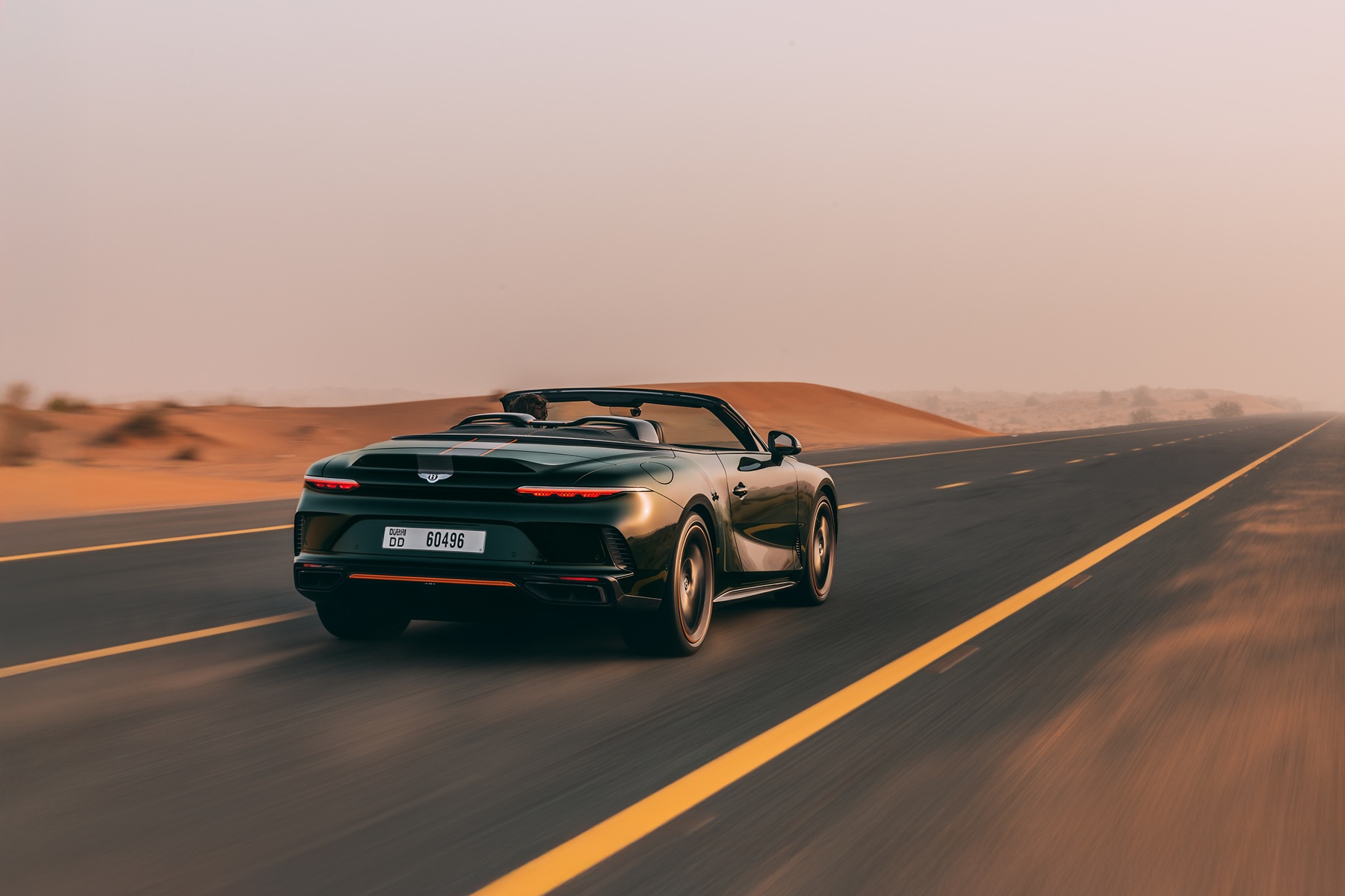 Αποκάλυψη για την εντυπωσιακή Bentley Batur Convertible