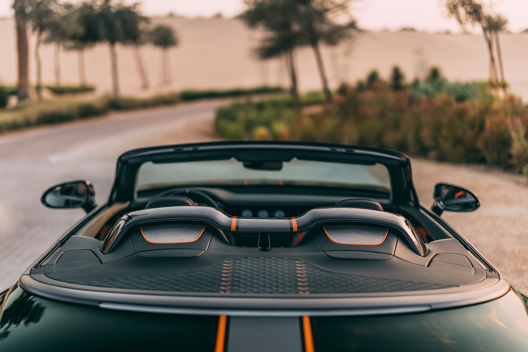 Αποκάλυψη για την εντυπωσιακή Bentley Batur Convertible