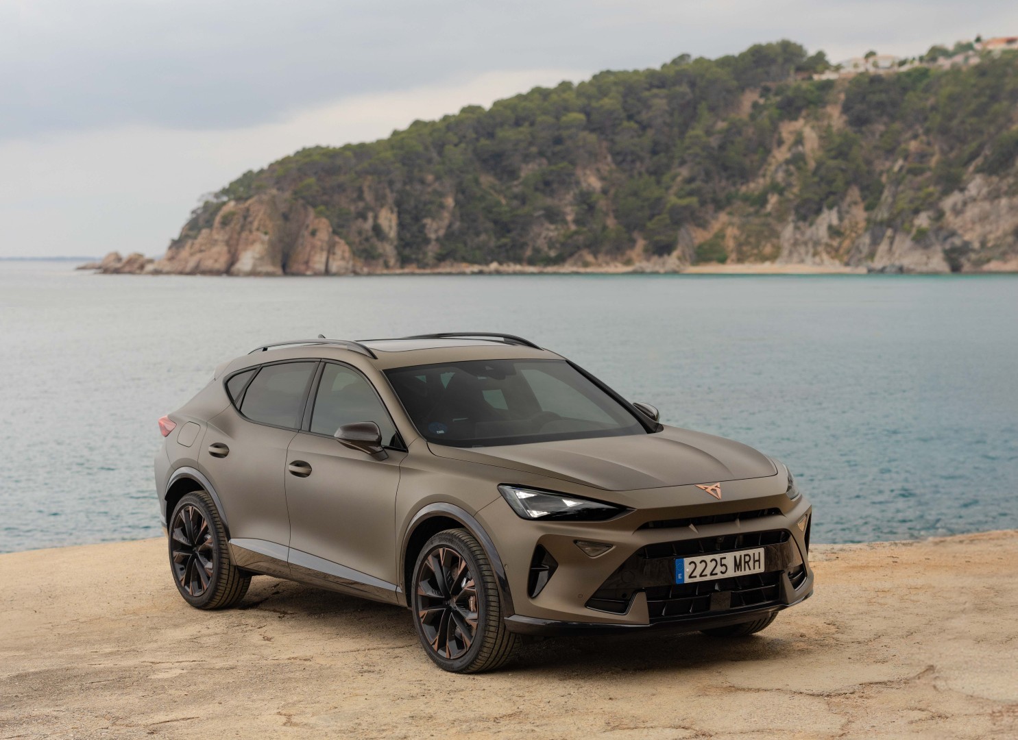 Τα eHybrid μοντέλα της Cupra ακόμη πιο προσιτά