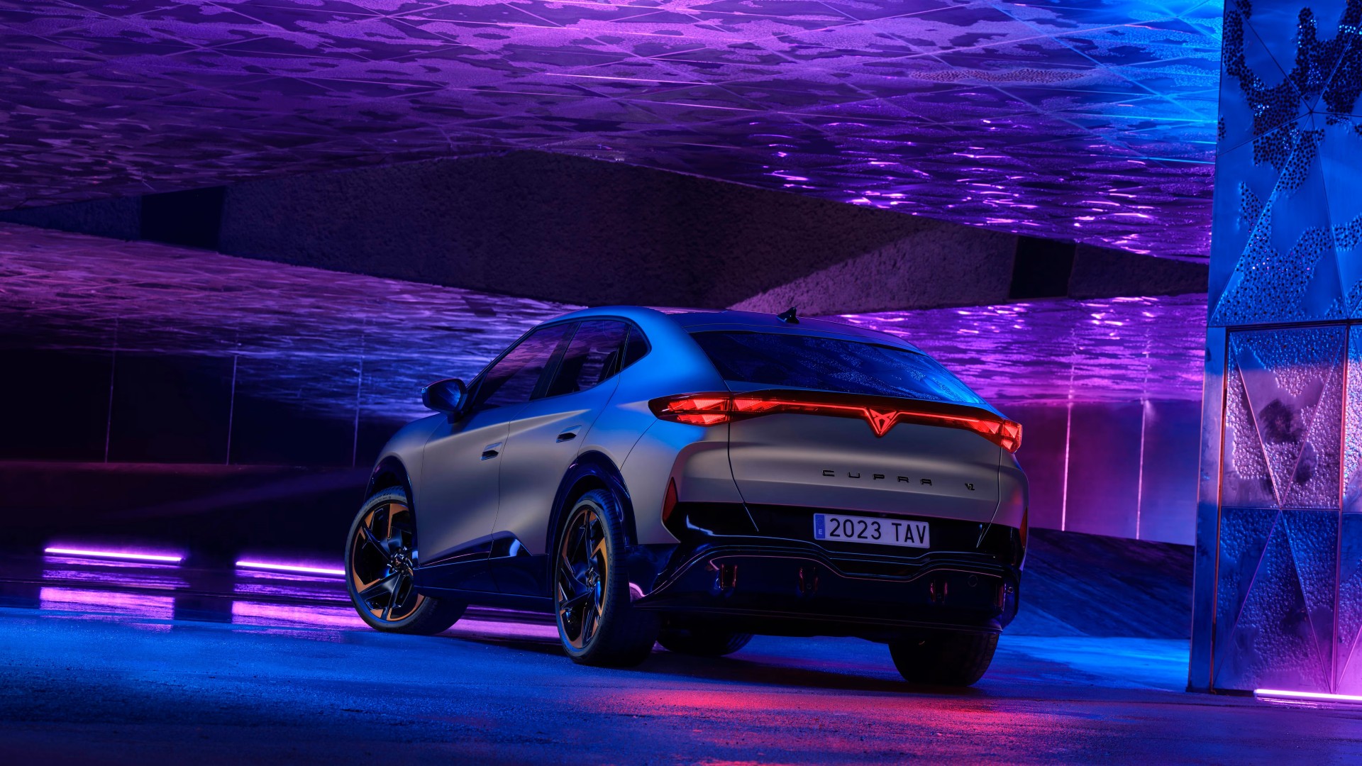 Cupra Tavascan: Το ηλεκτρικό SUV που αλλάζει τα δεδομένα