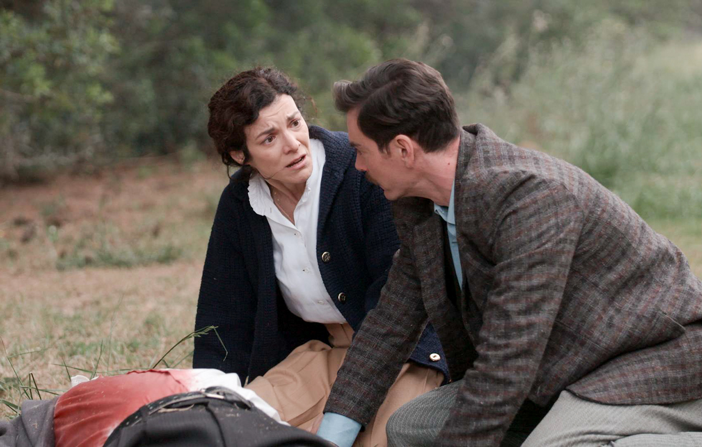 «Grand Hotel»: Ο Χαραλάμπης σε κρίσιμη κατάσταση και η Θεώνη σε απόγνωση