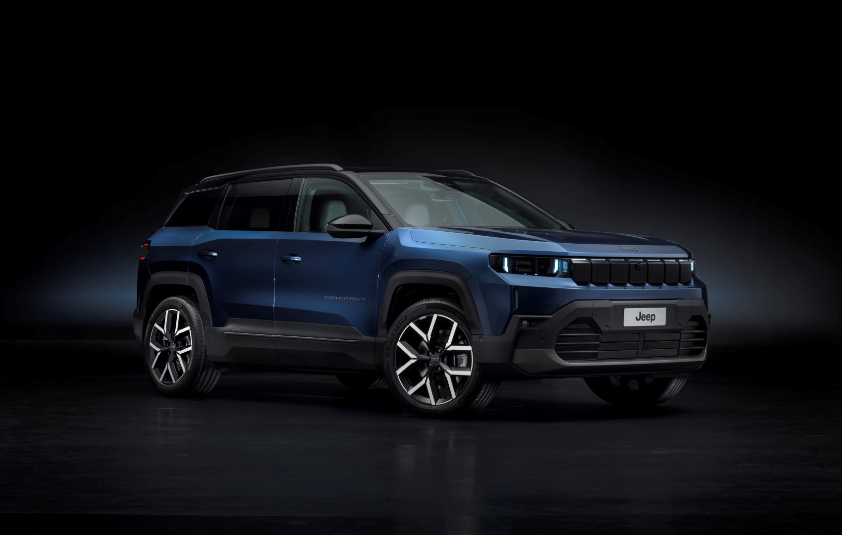 Το νέο Jeep Compass παραμένει πιστό στο DNA της μάρκας