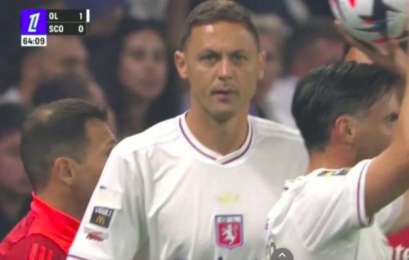 Λιόν: Ο Μάτιτς έκρυψε το αυτοκόλλητο της Ligue 1 κατά της ομοφοβίας