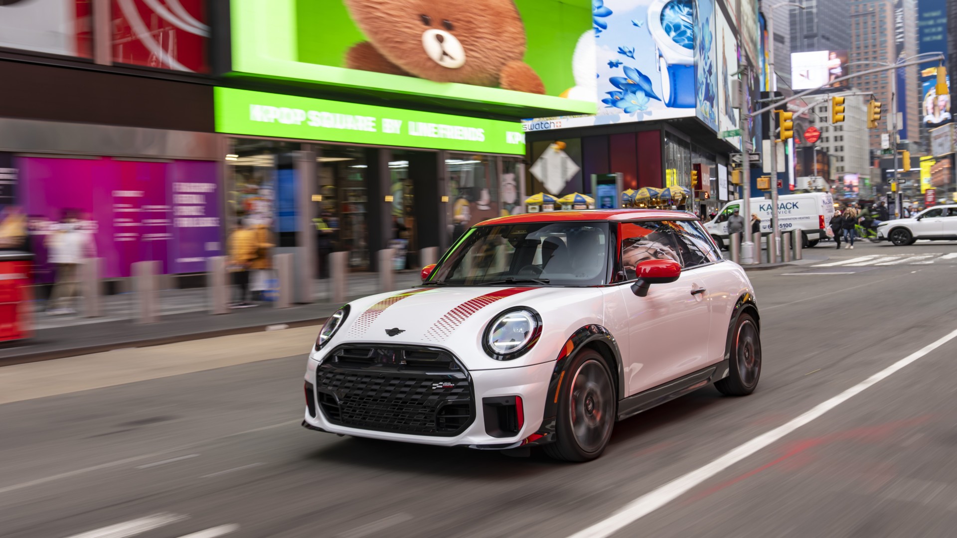 Διασχίζοντας το «Μεγάλο Μήλο» με το MINI John Cooper Works
