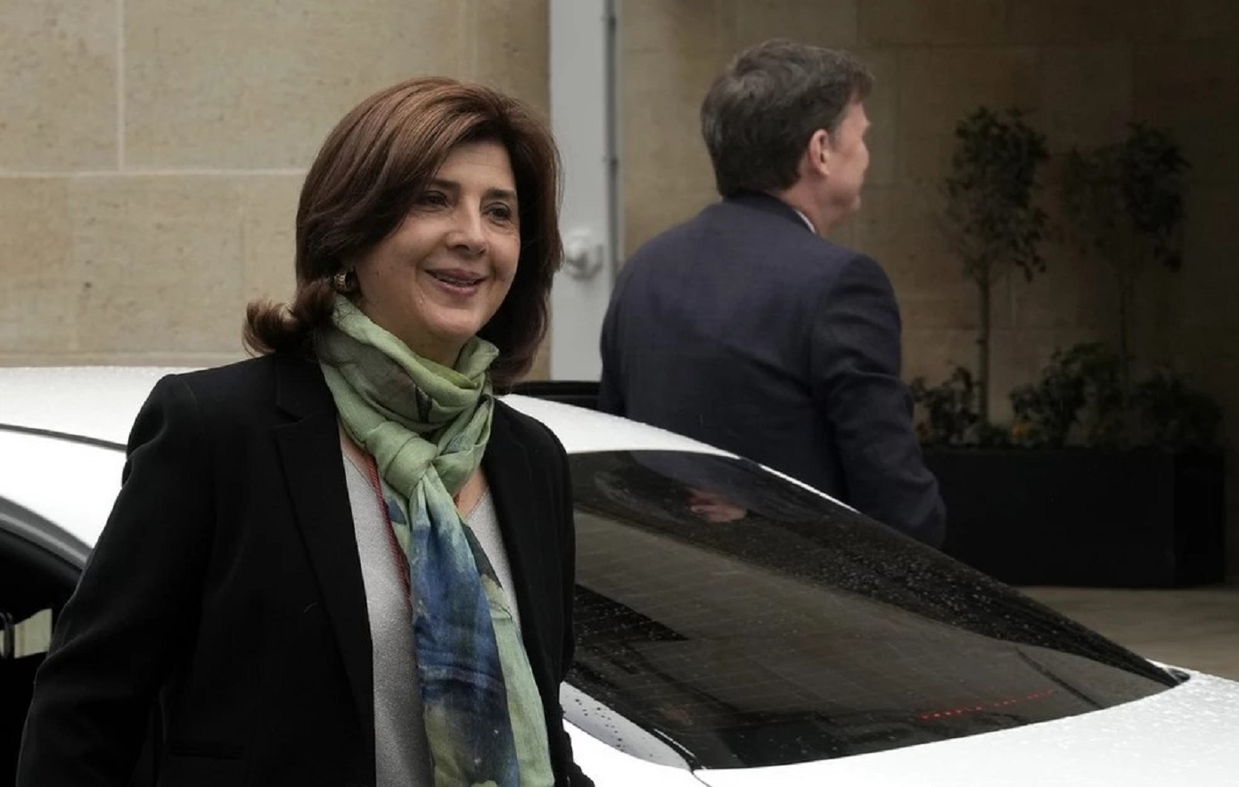 Χριστοδουλίδης και Τατάρ αναμένουν την Ολγκίν Κουεγιάρ στην Κύπρο τις προσεχείς εβδομάδες