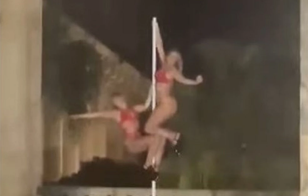 «Ήταν αθλητική φωτογράφιση, δεν απαιτείται άδεια» &#8211; Τι λέει ο δικηγόρος για το pole dancing στα Ανάκτορα στην Κέρκυρα