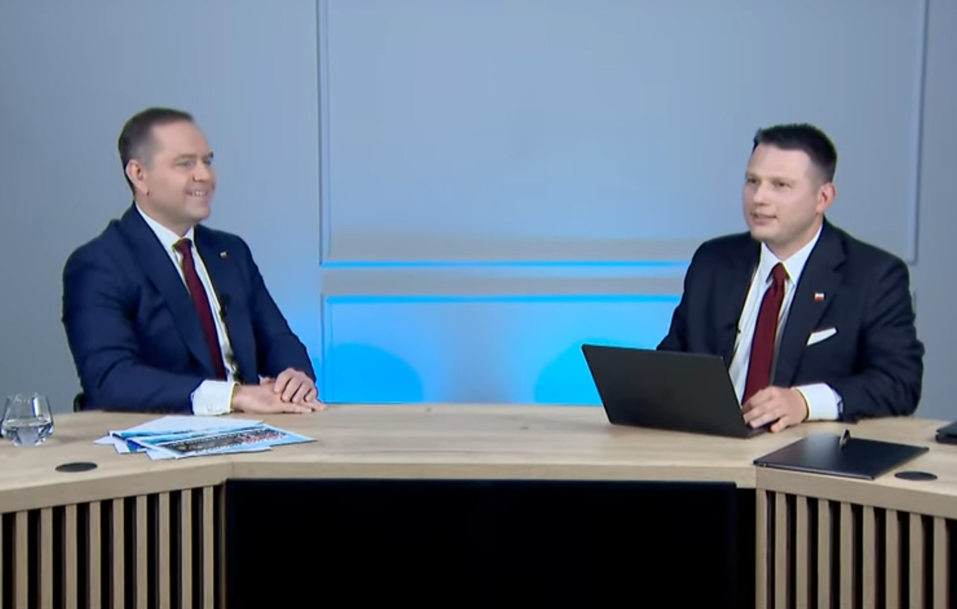 Ο εθνικιστής υποψήφιος για την προεδρία της Πολωνίας Κάρολ Ναβρότσκι αποδέχτηκε τους όρους του δεύτερου ακροδεξιού κόμματος