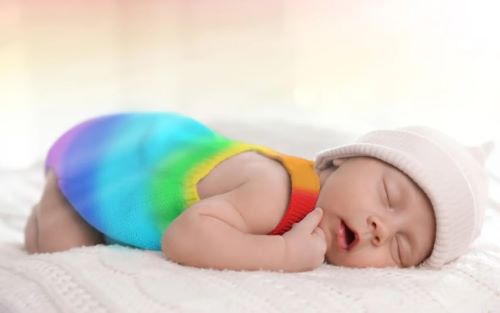 Rainbow babies ή αλλιώς «μωρά του ουράνιου τόξου»: Γιατί είναι τόσο ξεχωριστά