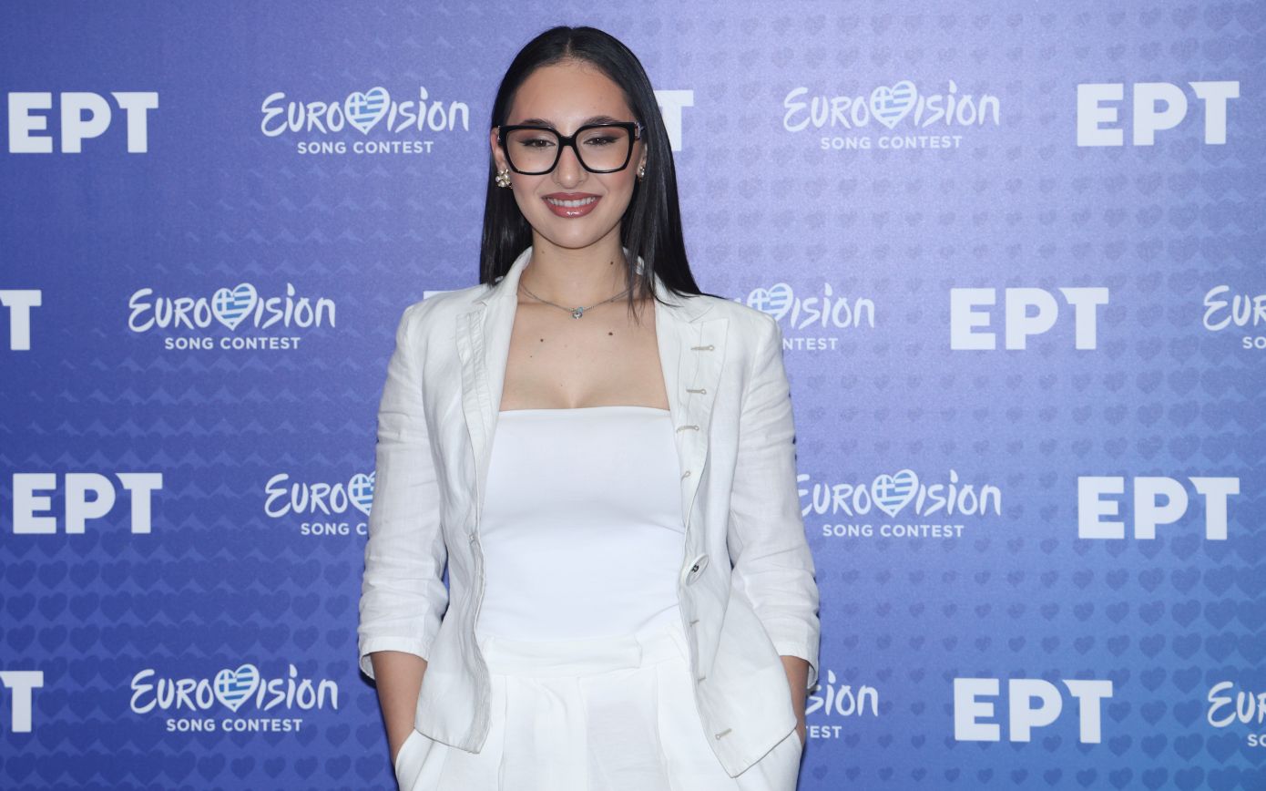 Kλαυδία, τι κραγιόν θα φορέσεις στη σκηνή της Eurovision;