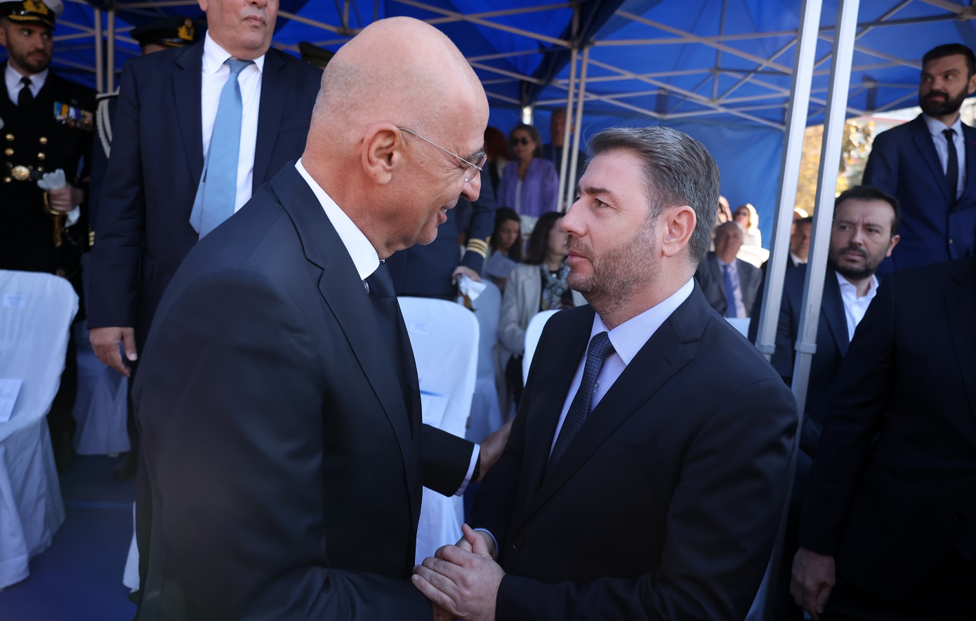 Δένδιας σε Ανδρουλάκη: Κανείς δεν νομιμοποιείται να διαπραγματευτεί οτιδήποτε για κυριαρχικά δικαιώματα της χώρας