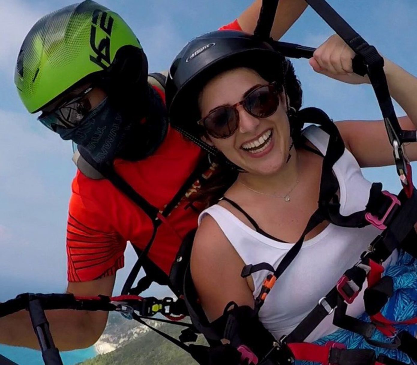 Δώρο γάμου πτήση παραπέντε για 2 άτομα Δώρο γάμου πτήση παραπέντε για 2 άτομα