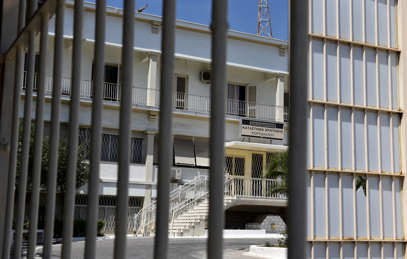 Παραλίγο αιματηρό επεισόδιο στις φυλακές Κορυδαλλού: Η νέα συμμαχία του Κλοντιάν Λ. και ο φόβος για ξεκαθάρισμα