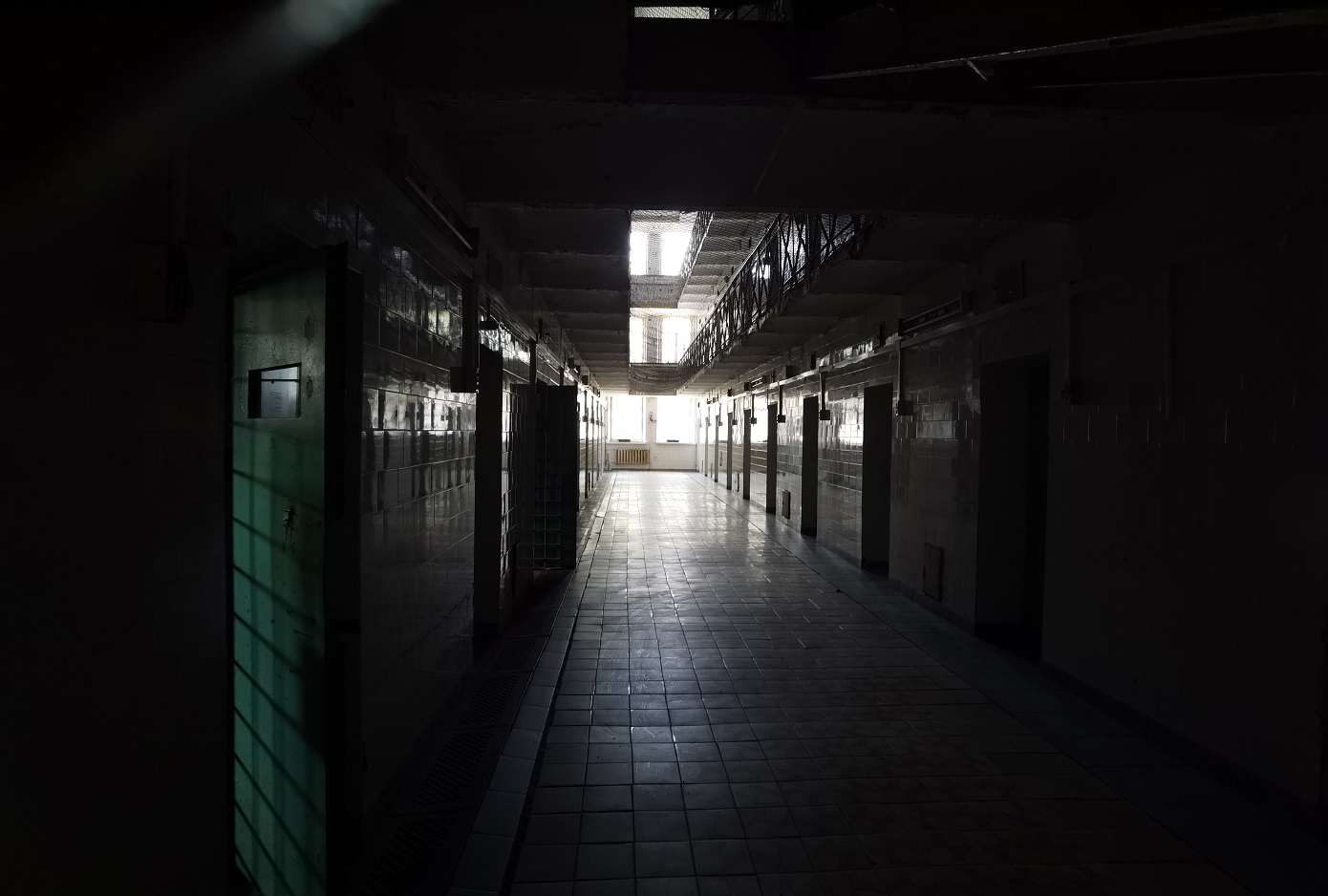 Μέσα στην κόλαση του Ταγκανρόγκ που βασανίστηκε η Ουκρανή δημοσιογράφος: Τους κρεμούσαν ανάποδα &#8211; Ηλεκτροσόκ και «ανθρώπινα έπιπλα»