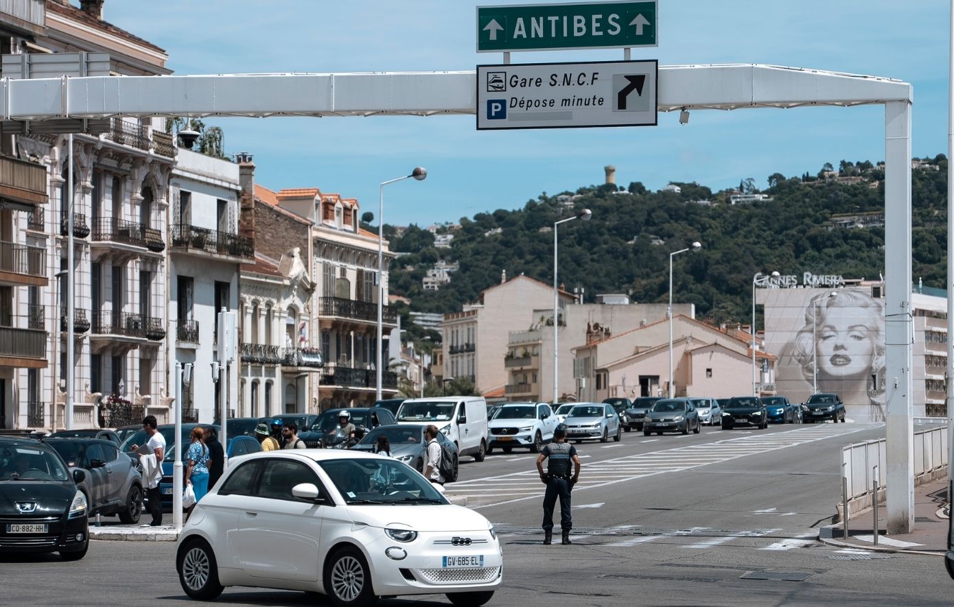 Διακοπή ρεύματος στη νότια Γαλλία: «Αποκαταστάθηκε πλήρως η ηλεκτροδότηση στα 160.000 σπίτια που επλήγησαν»
