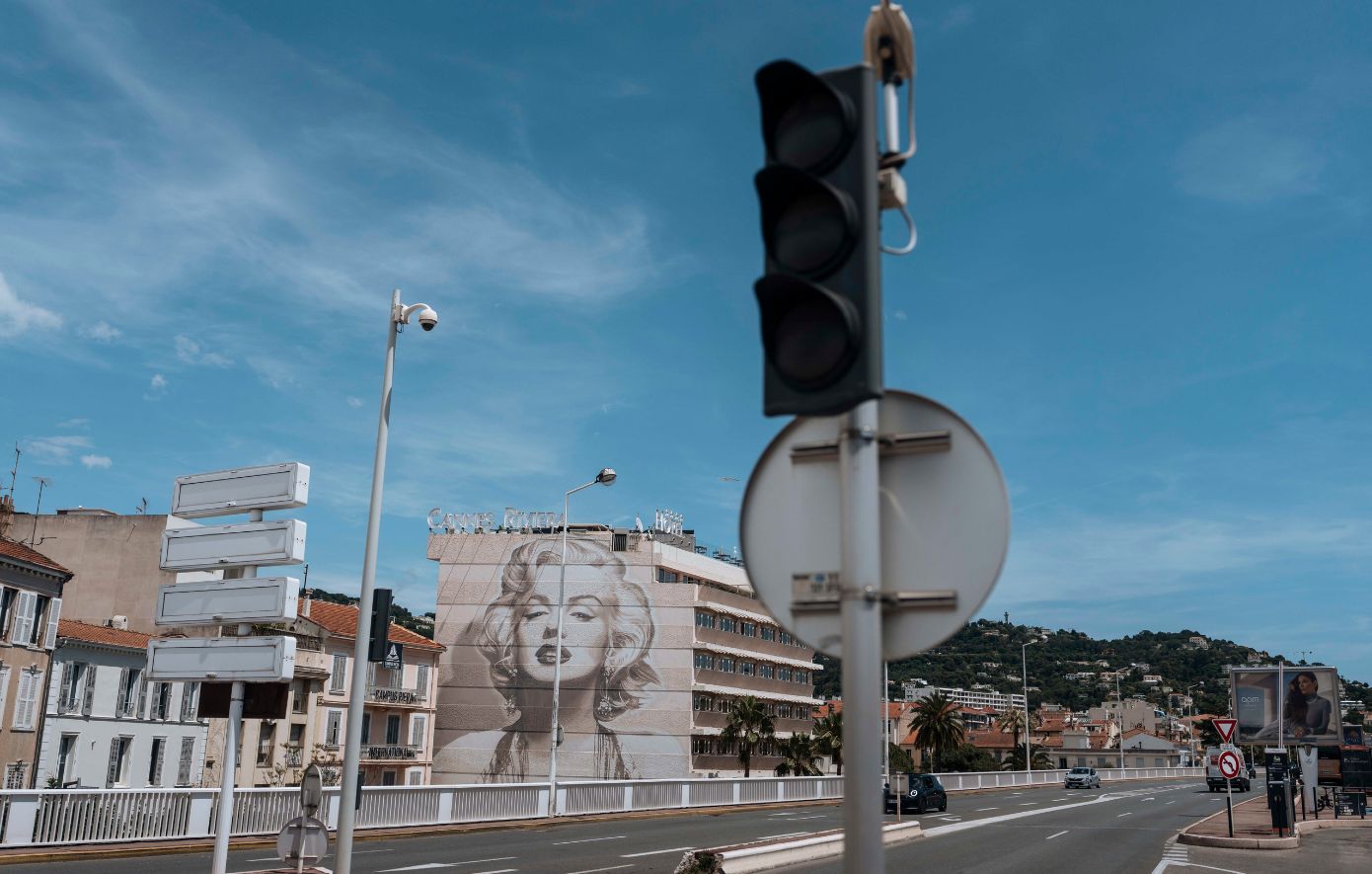 Σε σαμποτάζ οφείλεται η διακοπή ρεύματος στη νότια Γαλλία: Χωρίς ρεύμα παραμένουν 100.000 σπίτια