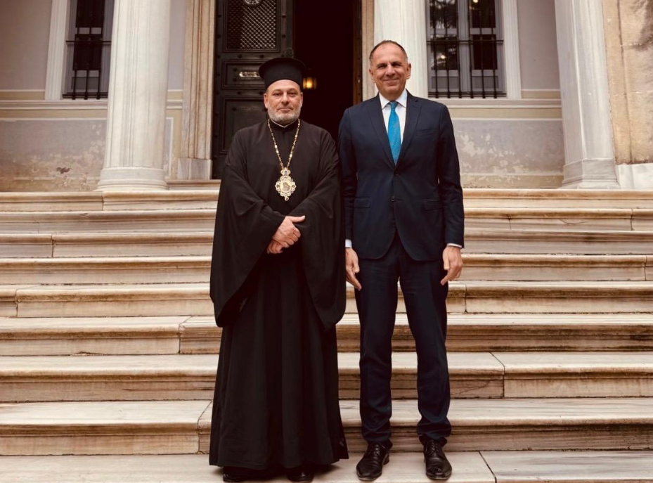 Στη Θεολογική σχολή της Χάλκης ο Γιώργος Γεραπετρίτης &#8211; Συναντήθηκε με τον Θεοφιλέστατο Επίσκοπο Αραβισσού