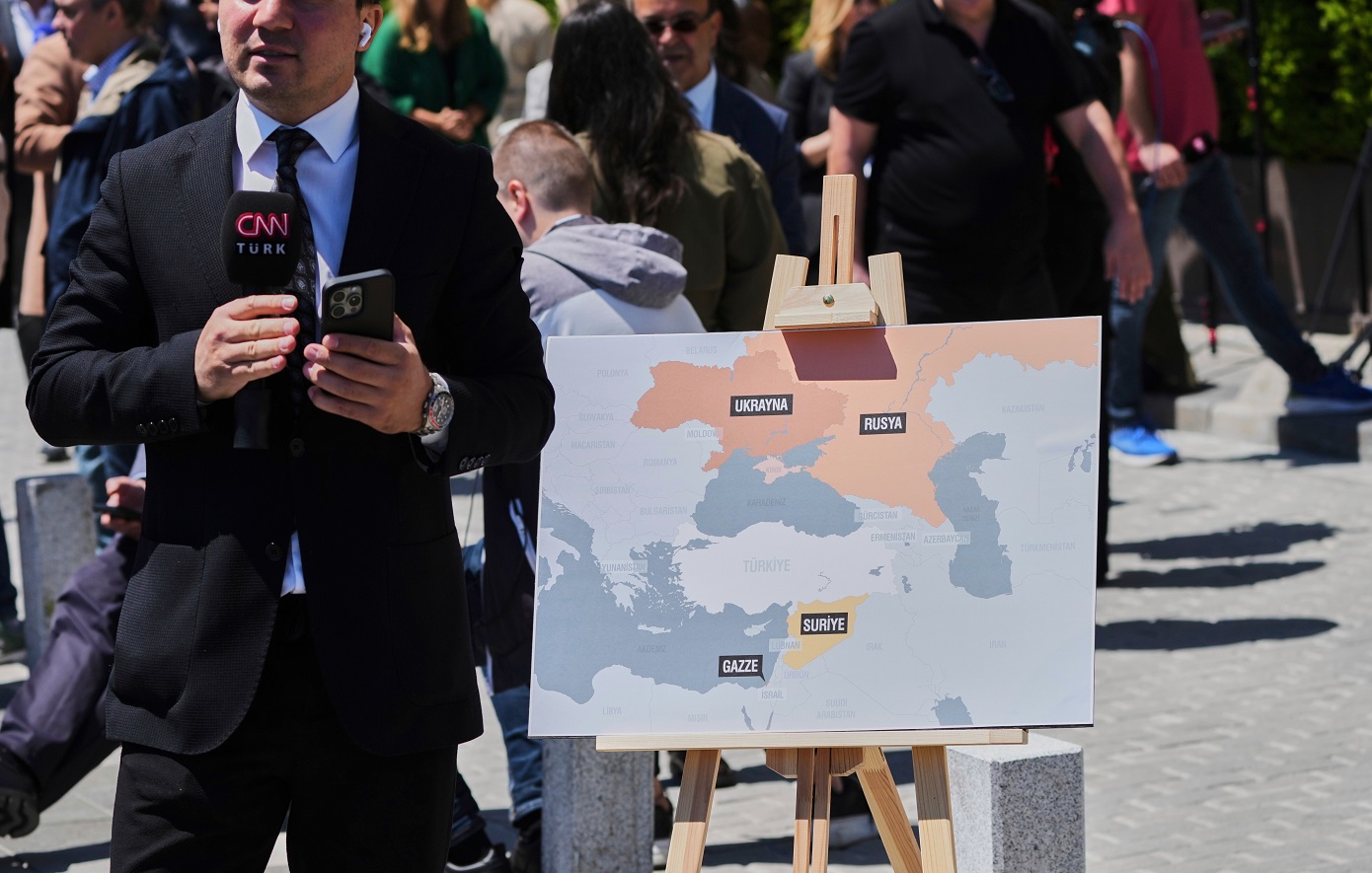 Παράταση στο «θρίλερ» της Κωνσταντινούπολης &#8211; Αναβλήθηκαν για την Παρασκευή οι συνομιλίες