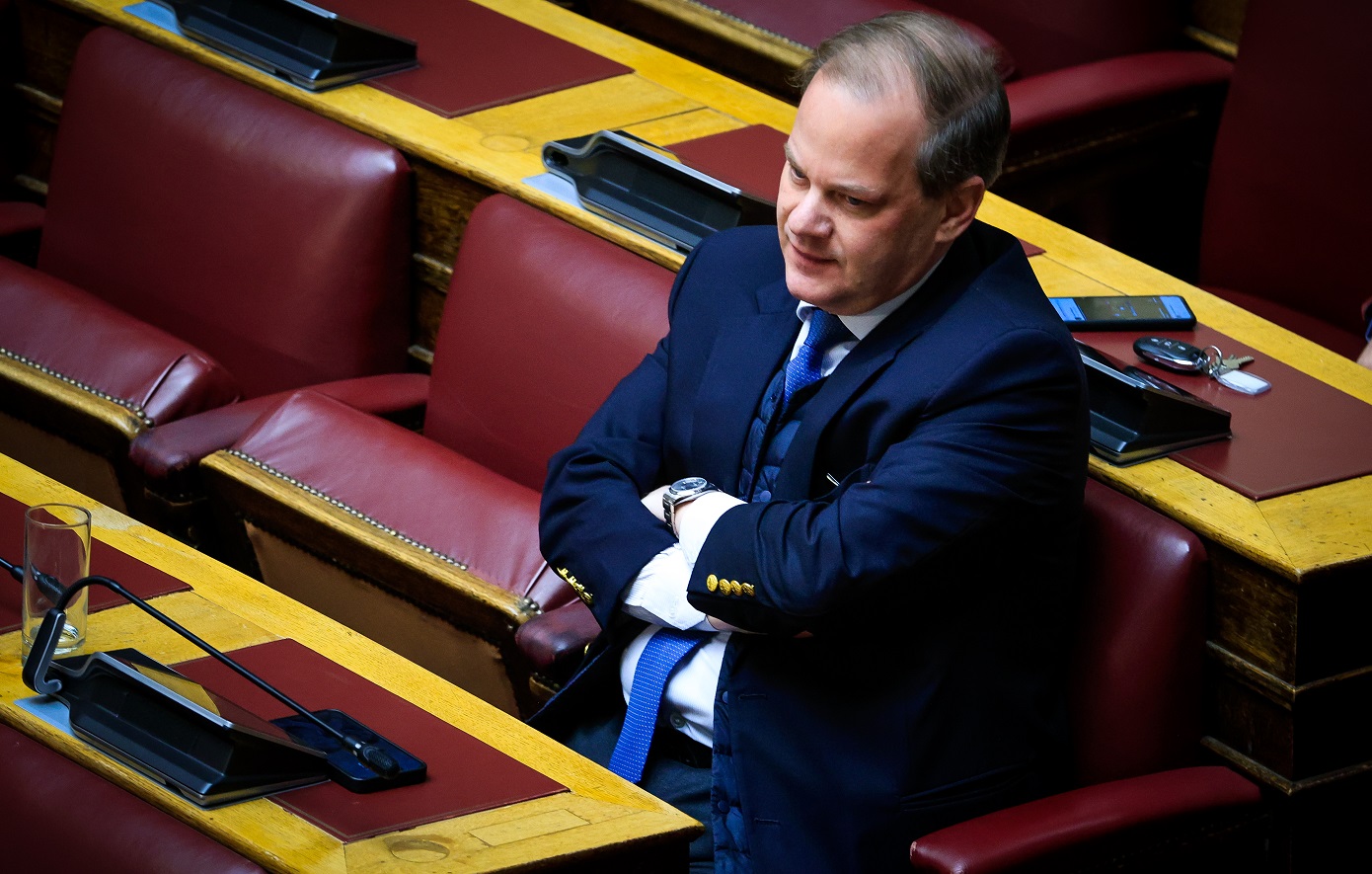 Κατατέθηκε η πρόταση της ΝΔ για Προανακριτική Επιτροπή &#8211; Για «παράβαση καθήκοντος» ο Κ. Αχ. Καραμανλής, τα 10 βασικά σημεία