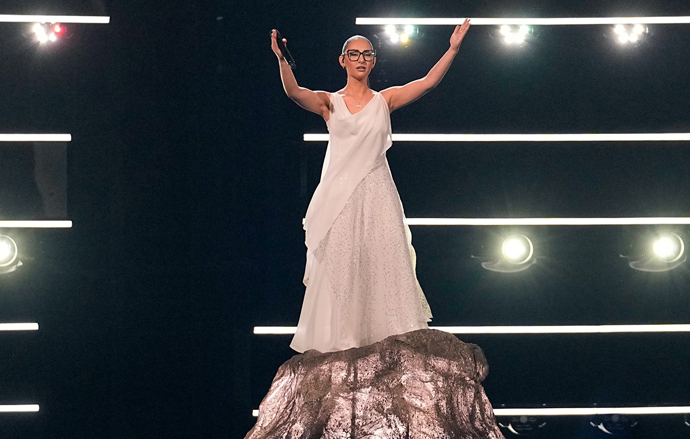 Αποθέωση για την Klavdia και την «Αστερομάτα» στη Eurovision 2025 &#8211; Η εμφάνιση που έκλεψε τις εντυπώσεις