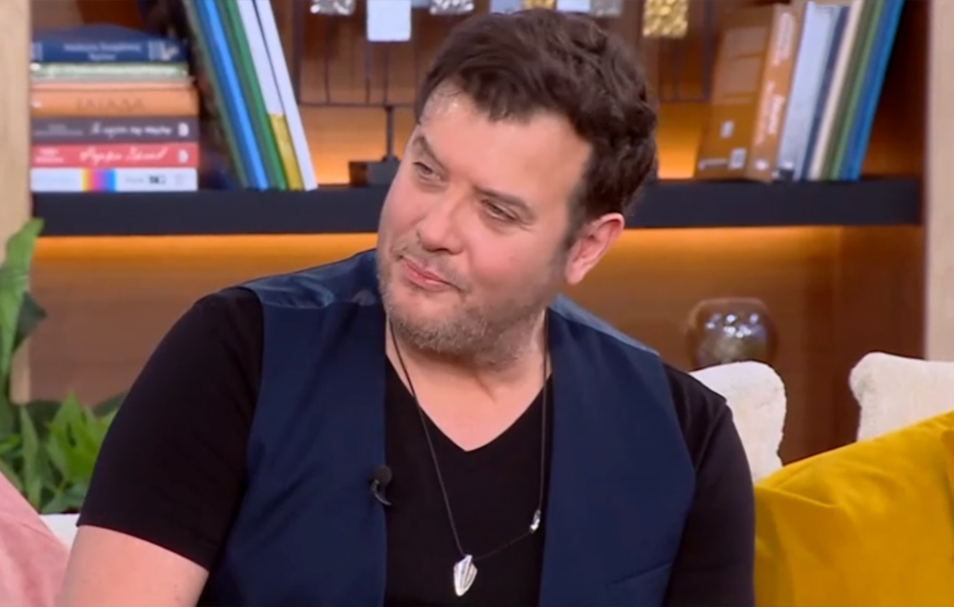 Λάμπης Λιβιεράτος: «Μπήκα σε μία κλινική ψυχικής υγείας &#8211; Εγώ είχα τα παιδιά μου και τη μουσική που με έσωσαν»