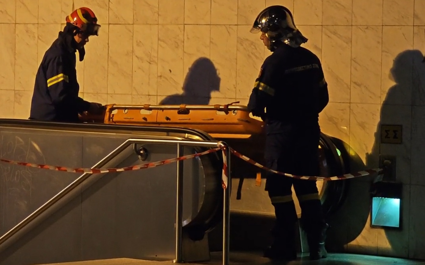 Σε εξέλιξη απεγκλωβισμός επιβάτη στον σταθμό Ακρόπολη – Εκτός λειτουργίας δύο σταθμοί του Μετρό