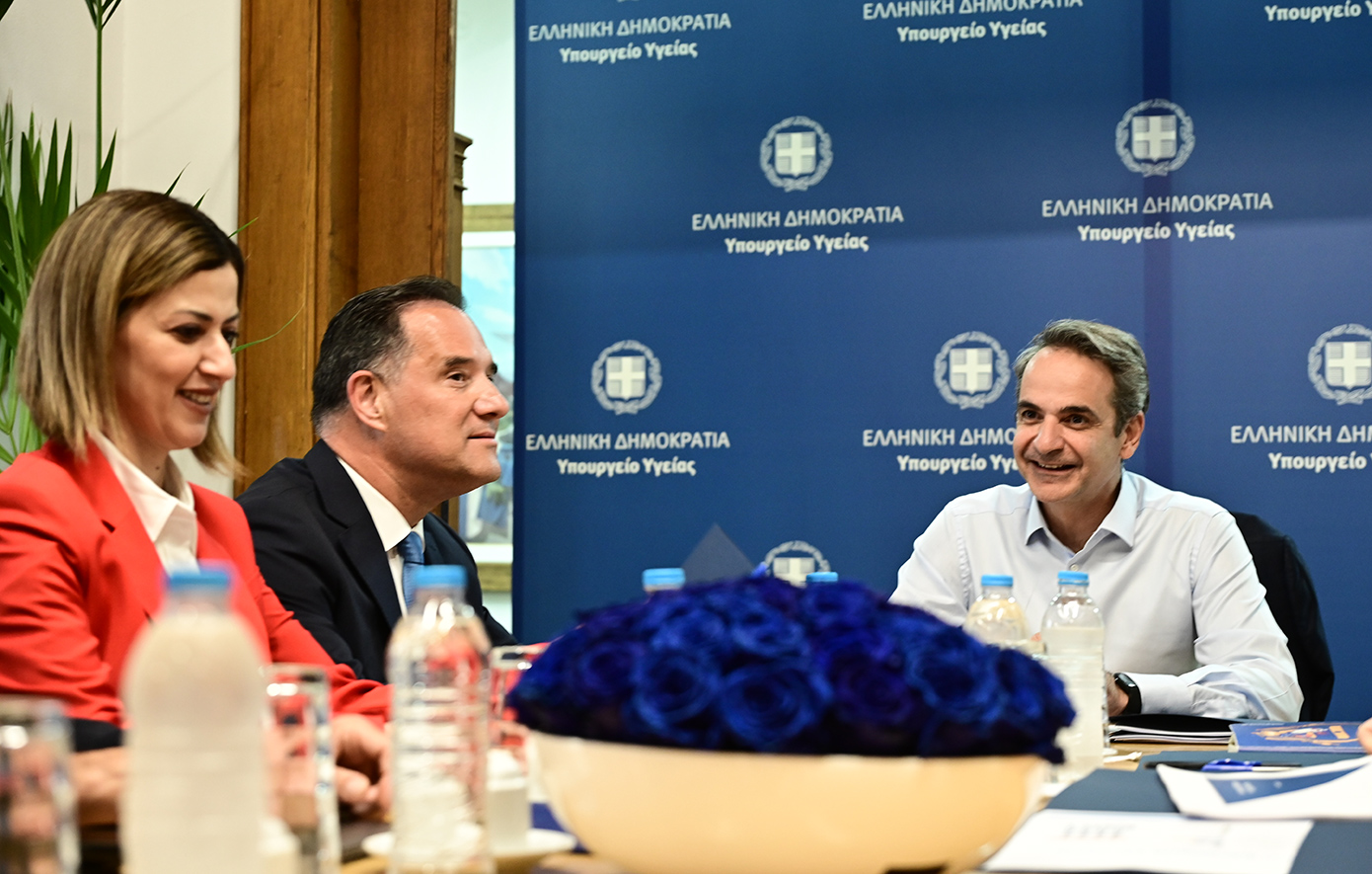 Μητσοτάκης από το υπουργείο Υγείας: Έρχεται το 1556 – Ο τετραψήφιος αριθμός για πληροφορίες για το ΕΣΥ