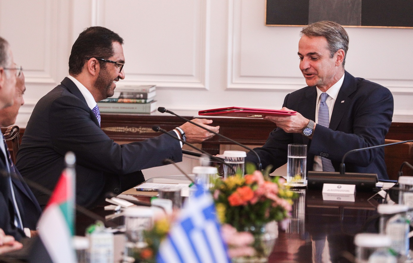 Με τον υπουργό Βιομηχανίας των ΗΑΕ συναντήθηκε ο Κυριάκος Μητσοτάκης &#8211; Ανανέωσαν την σύμβαση αποφυγής Διπλής Φορολογίας