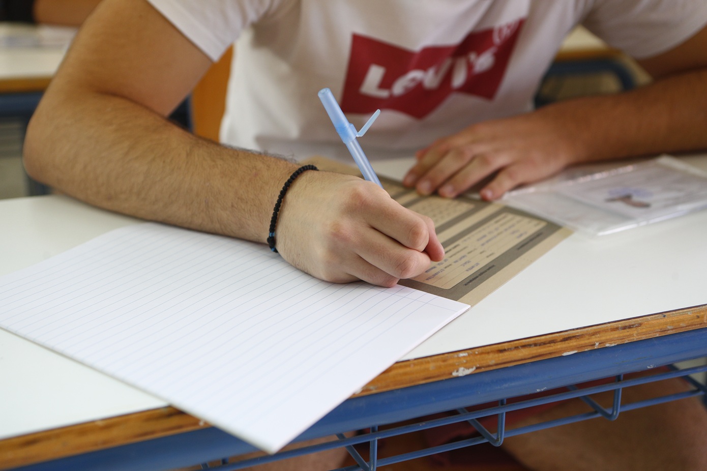 Πρεμιέρα για τις Πανελλήνιες 2025 σήμερα – Πρώτο μάθημα η Νεοελληνική Γλώσσα για τα Γενικά Λύκεια