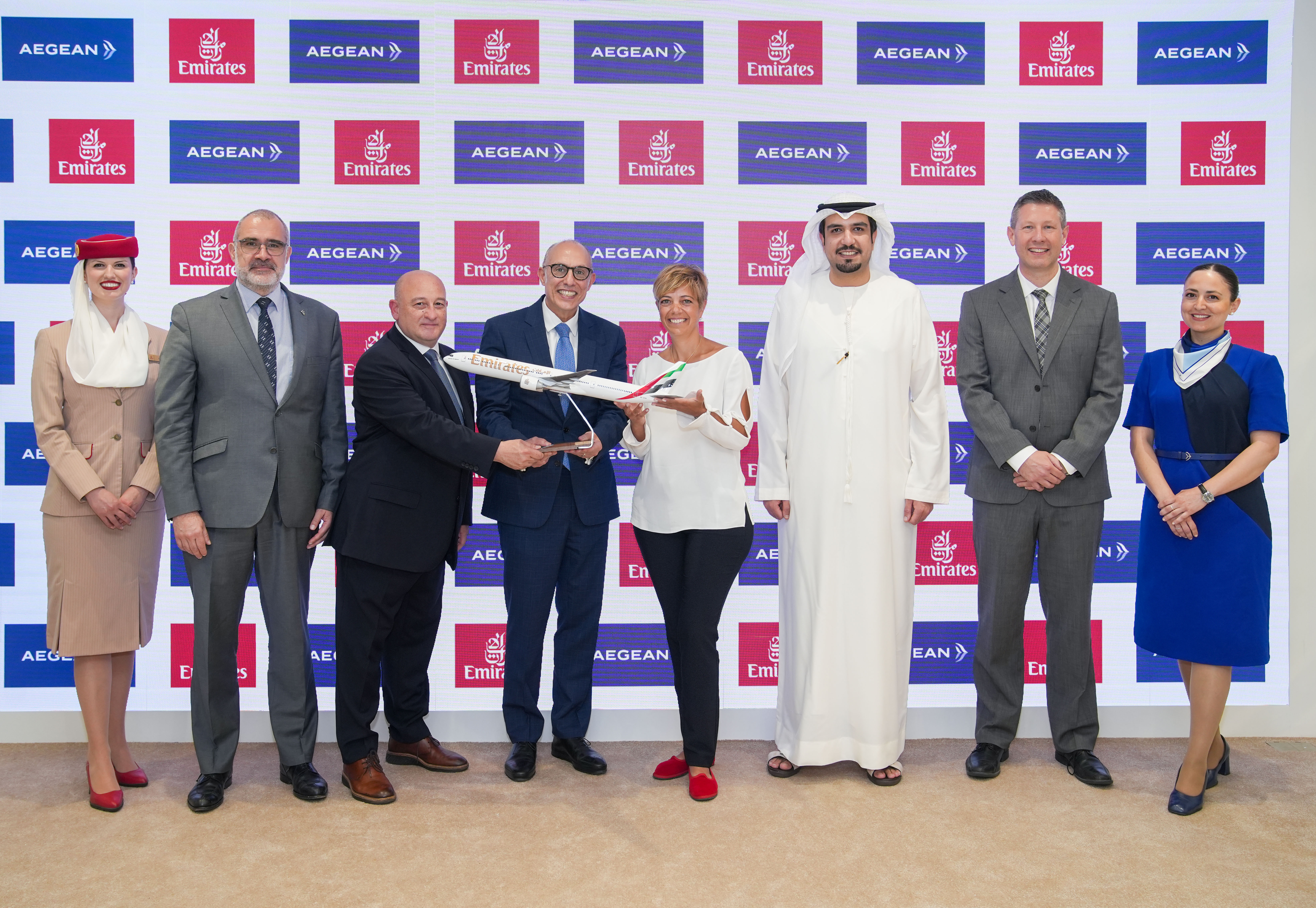 Emirates και AEGEAN διευρύνουν τη συνεργασία τους, προσφέροντας αμοιβαία οφέλη στους επιβάτες τους