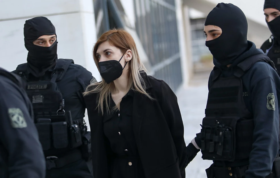 Πισπιρίγκου: Η Τζωρτζίνα μεταφέρθηκε στο Καραμανδάνειο λίγες ώρες μετά το συναινετικό διαζύγιο που της ζήτησε ο Δασκαλάκης