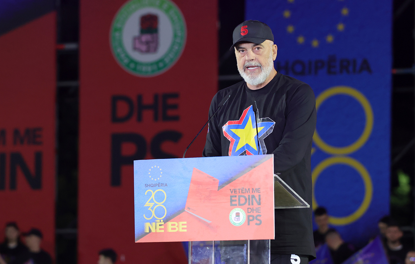 Η ηχηρή νίκη του Έντι Ράμα στις εκλογές στην Αλβανία και γιατί προκάλεσε έκπληξη σε αναλυτές