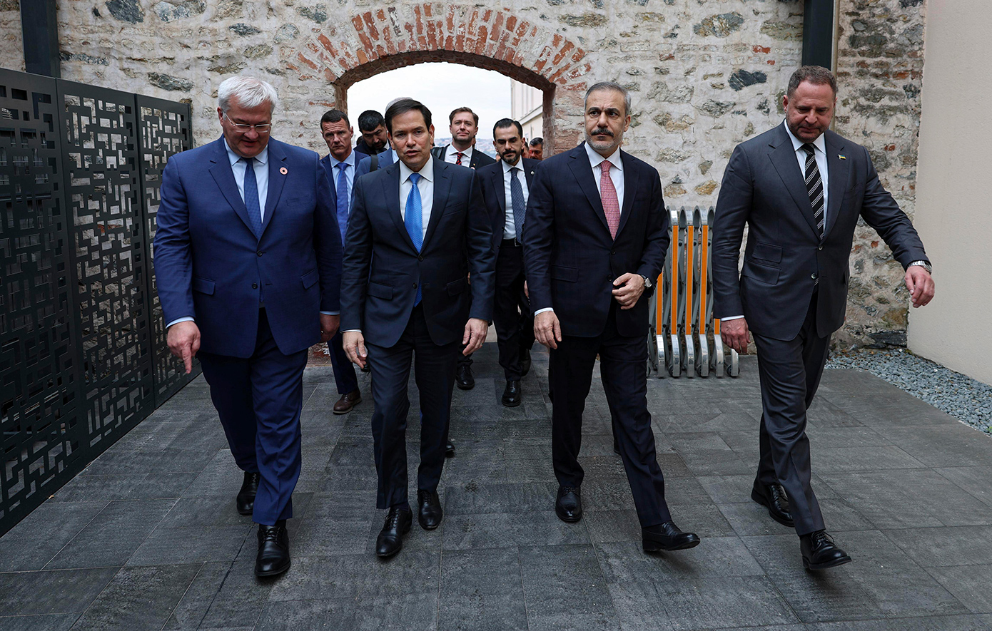 Νέα εμπλοκή στις συνομιλίες στην Κωνσταντινούπολη: Η Ουκρανία κατηγορεί τη Ρωσία ότι υπονομεύει την ειρηνευτική προσπάθεια
