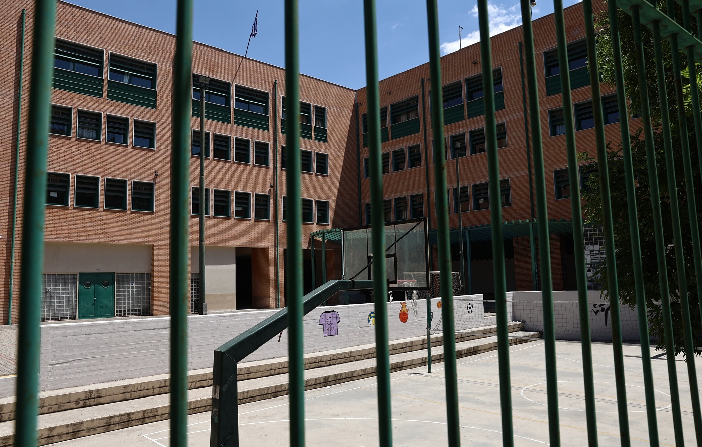 Στρεπτόκοκκος: Πότε πρέπει να κλείνουν τα σχολεία &#8211; Οι συστάσεις προς τους γονείς